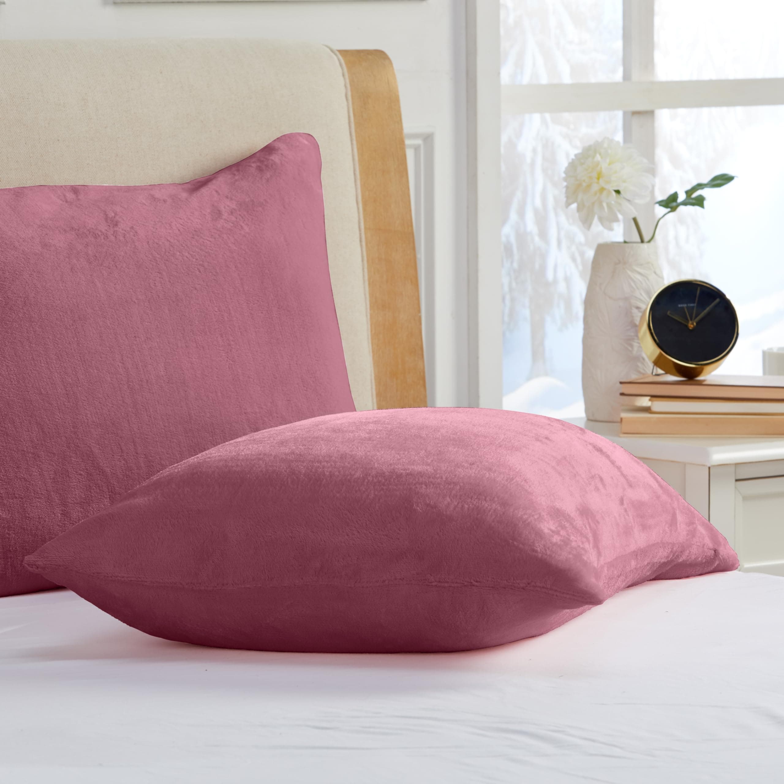 Triodream Micro Fleece Pillowcase Set with Zipper 2 Pack