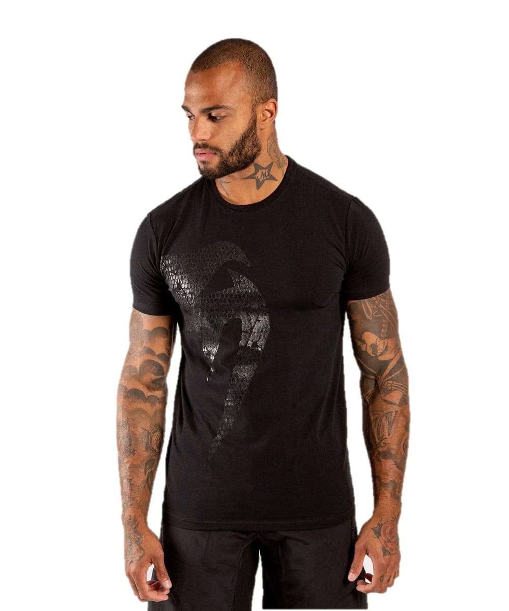 Venum Mens Giant T-Shirt Medium Black/Black